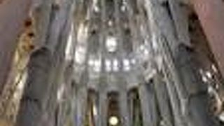 ガウディっぽさはあまり・・・