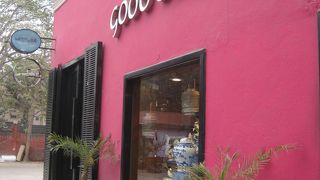 デリーでステキなお土産を買うならカーンマーケット♪