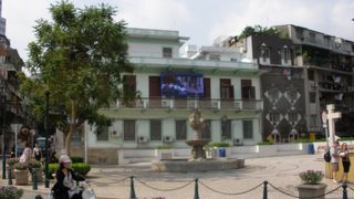 世界遺産観光のスタート地点