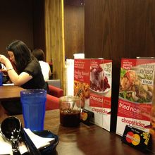 アジアな感じ　こちらはchopsticks少し値段高めです。