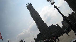 ブルージュの鐘楼にのぼる