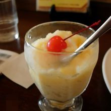 長崎のミルクセーキ(カキ氷みたいな感じ)