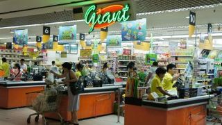 地元の大きなスーパーはお買い得！