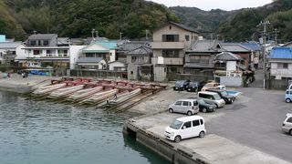 南海電鉄加太駅から徒歩約20分の和歌山市加太港