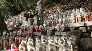 お遍路さんがいました。でも何か変わったお寺でした。