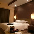 Crown Plaza Bangkok Lumpini Park (旧パンパシフィックホテル)