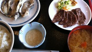 塩竈かき小屋 浜焼き牡蠣と牛たん