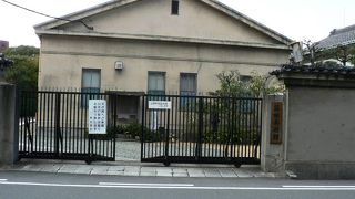 国宝9件、国の重要文化財50件を含む5000点所蔵する藤田美術館（ふじたびじゅつかん）