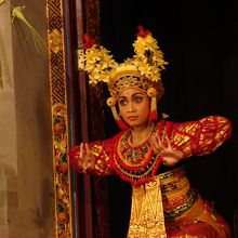 眼が・・・・・