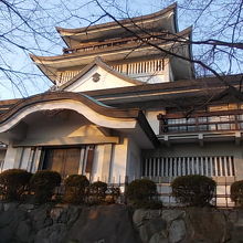 復元されている歴史館（小牧城）