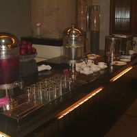 ただし、セルフのアフタヌーンティーはこのしょぼさ。ご注意