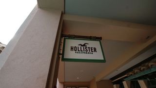 日本で人気のアバクロの姉妹店！　お土産に喜ばれます。