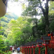 まさに水の神様。是非ぷらぷらお散歩しながらお参りしてみてください♪