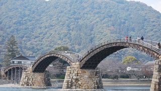 日本３名橋のひとつ　錦帯橋