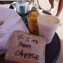 マンゴ、マンゴアイス、ハムサンド　美味しい