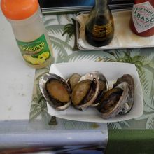 ハワイ島コナ産のアワビです。