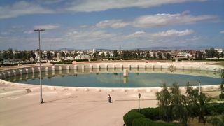 歴史ある貯水池ですが見どころとしては…