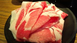 アグー豚のしゃぶしゃぶ　我那覇豚肉店