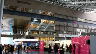 新しい駅ビル　大阪ステーションシティ 