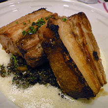 カリカリで脂身も旨い豚ちゃんのロースト