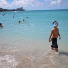 遠浅の海はシュノーケルもできます