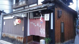 冷房のない店内でもひんやり