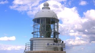 山陰海岸ジオパークの経ヶ岬、灯台