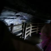 世界最長の溶岩洞窟