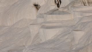 足湯を楽しんで