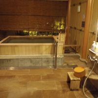 お部屋についていた露天風呂。広めでよかった♪