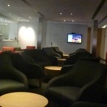 ラウンジのソファー