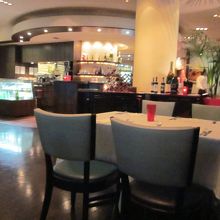 落ち着いた雰囲気です