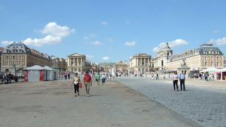 “夢にまで見たヴェルサイユ宮殿ついに来た　”