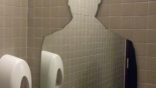 マグリットが好きな方は絶対！