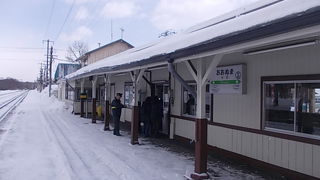 砂原支線へはここで乗換えます