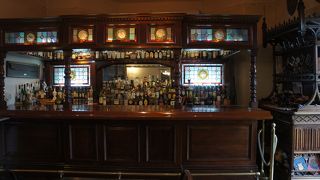 プライベートなバーも