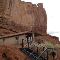 私たちが泊まった部屋はこちらのファミリールーム、一軒家みたい