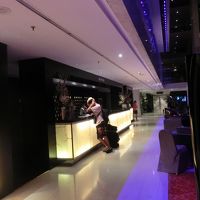 チェックインカウンター