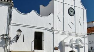 ミハスの最も有名な通りにあります