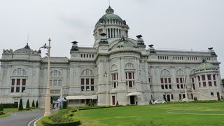 細密な美術工芸品が見事！