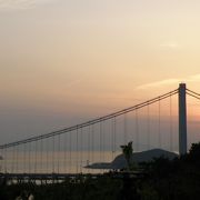 瀬戸大橋の向こうに沈む夕陽は素晴らしい