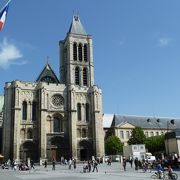 フランスの歴史好きにはたまらない！　サン・ドニ大聖堂