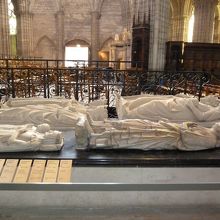 それぞれ本人に似せて作ってあるらしい。