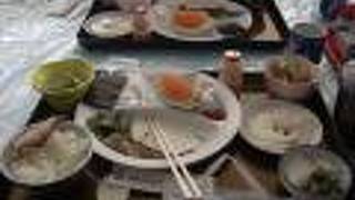 Luana Hasunuma HOTEL&CAFE