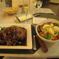 レストランのディナー