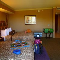 部屋は古くてなんか匂いがあるけど広いかな