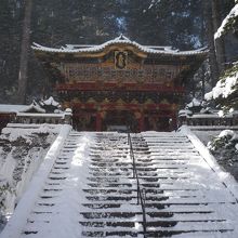 日光山輪王寺・大猷院二天門