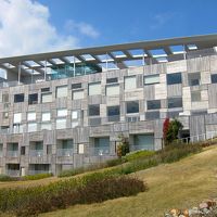 窓を額縁に見立てた斬新なデザイン