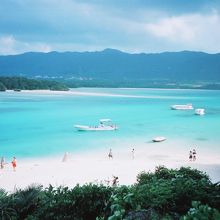 色を変えていく海