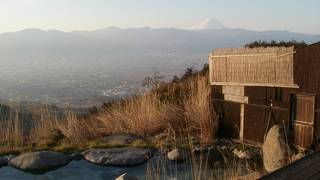 早朝の富士山を眺めながら露天風呂は最高ですよ。